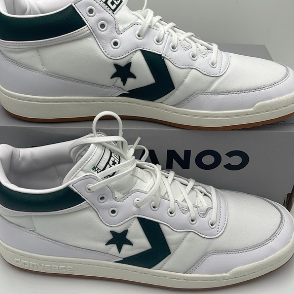 Converse Men’s Sneakers 166247C
FASTBREAK PRO MID WHITE/DEEP EMERALD/GUM - Picture 2 of 16